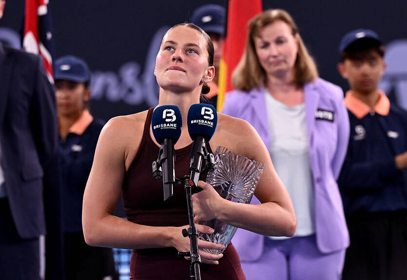 "Граю з болем у серці": Костюк прокоментувала ситуацію в Україні