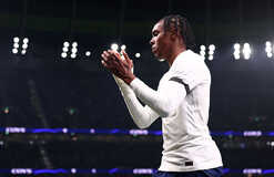 Нападающий Тоттенхэма получил предложение с родины