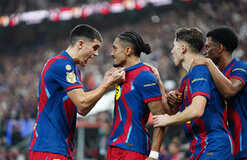 Барселона выиграла Суперкубок Испании в ярком Класико с Реалом