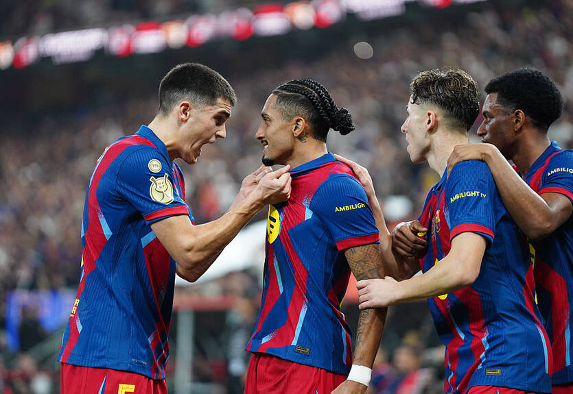 Барселона виграла Суперкубок Іспанії у яскравому Класіко з Реалом