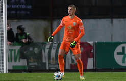 Карпаты продлили контракты с основным вратарем и перспективным полузащитником