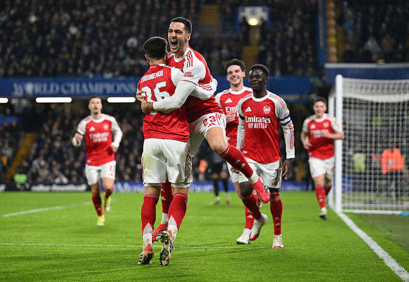 Арсенал здолав Челсі у першому півфіналі Кубка ліги