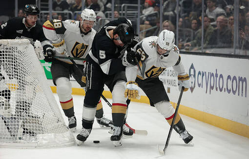 НХЛ: Вегас дожал Лос-Анджелес, Оттава забросила 8 шайб Рейнджерс