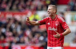 "Четко дали ему понять": Тренер Ноттингема сделал заявление о будущем Зинченко