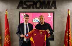 Рома объявила о подписании нападающего сборной Нидерландов