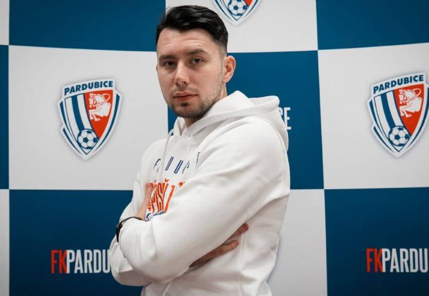 Рух продал лидера обороны в европейский чемпионат