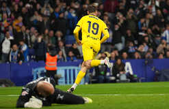 Ванат со второй попытки забил Эспаньолу с пенальти