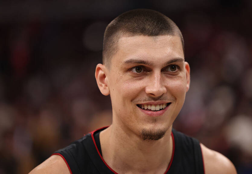 Хирро пропустит пятиматчевую выездную серию из-за травмы