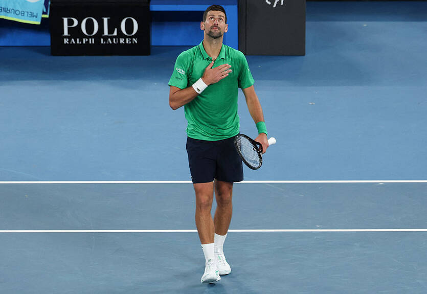 Джокович одержал победу в Мельбурне и обошёл Федерера