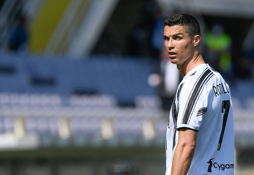 Суд обязал Ювентус выплатить Роналду 11 млн евро