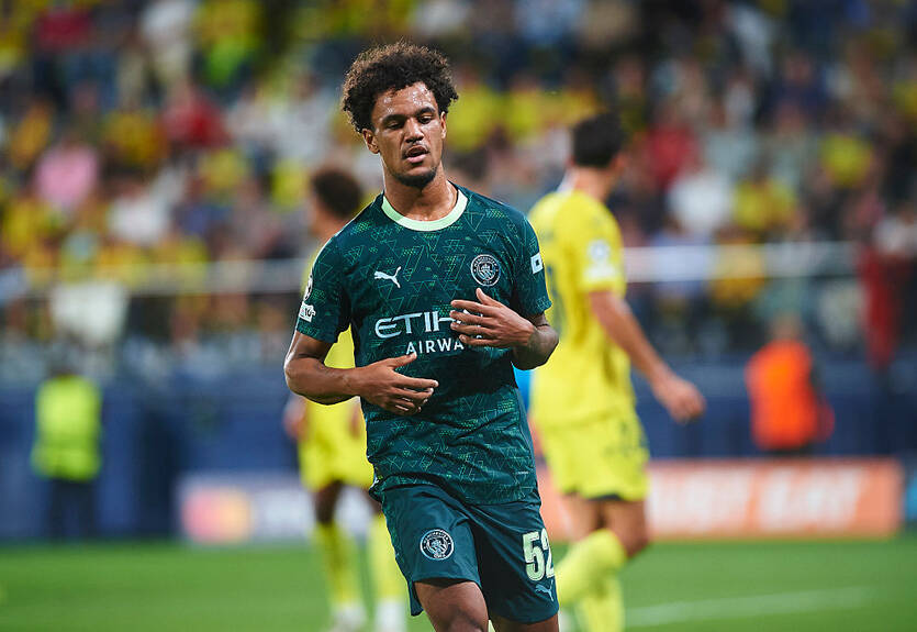 Нападник Манчестер Сіті зацікавив середняка АПЛ