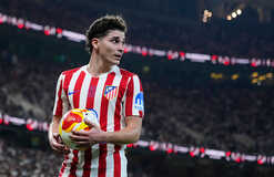 Челси присоединился к ПСЖ в гонке за бомбардиром Атлетико