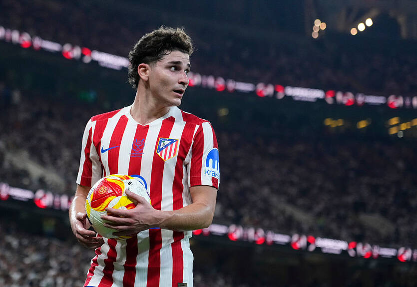 Челси присоединился к ПСЖ в гонке за бомбардиром Атлетико