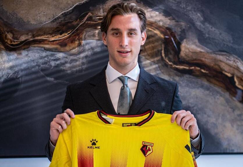 Экс-игрок Ромы, перенесший остановку сердца на поле, нашел себе новый клуб