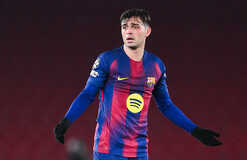 Барселона подтвердила травму основного хавбека, назвав сроки восстановления