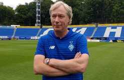 Экс-тренер Динамо избил сантехника