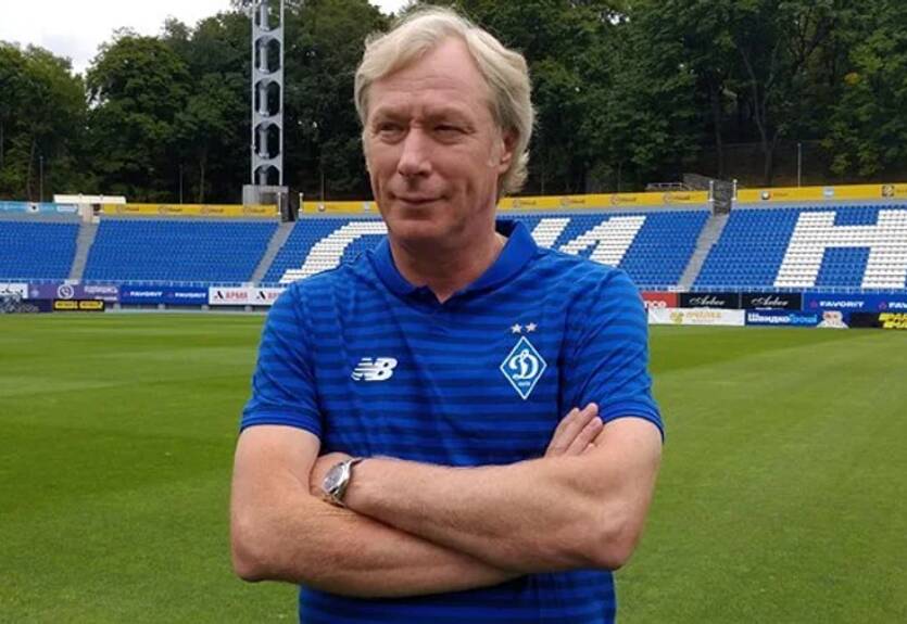 Экс-тренер Динамо избил сантехника