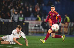 Рома без Довбика легко разобралась со Штутгартом