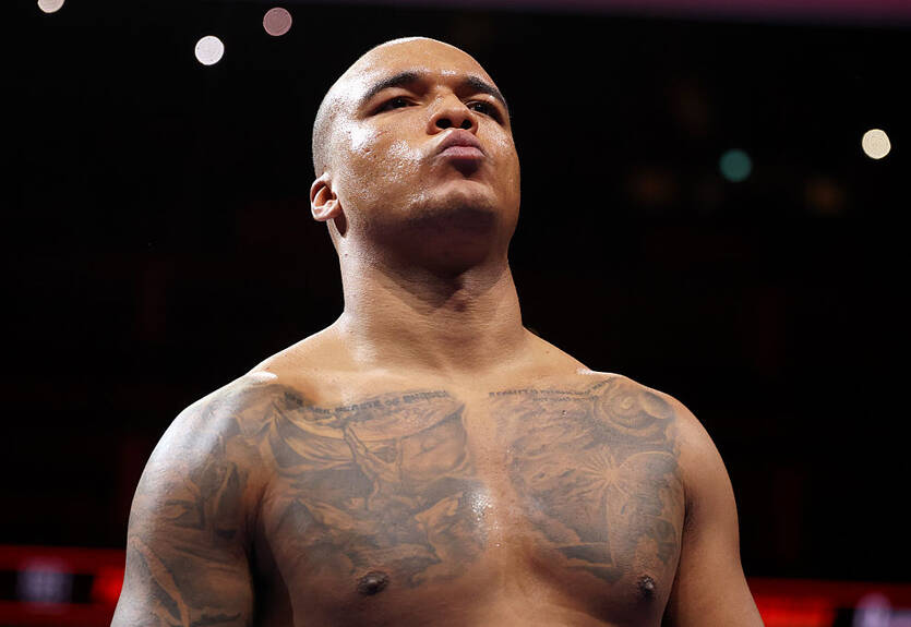 Популярный тренер оценил шансы Уордли в возможном бою с Усиком Популярный тренер оценил шансы Уордли в возможном бою с Усиком