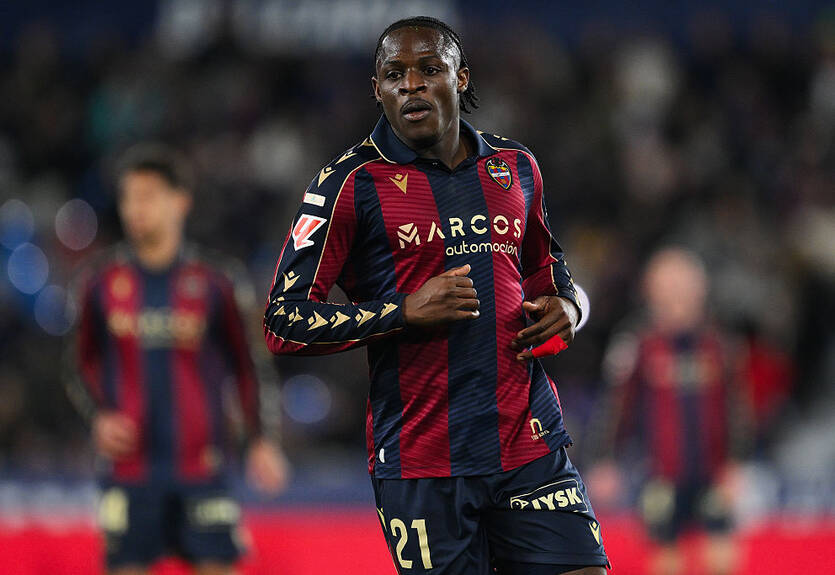 Лучший бомбардир Леванте оказался в сфере интересов грандов