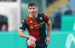 Малиновский забил Болонье роскошной "пушкой" со штрафного