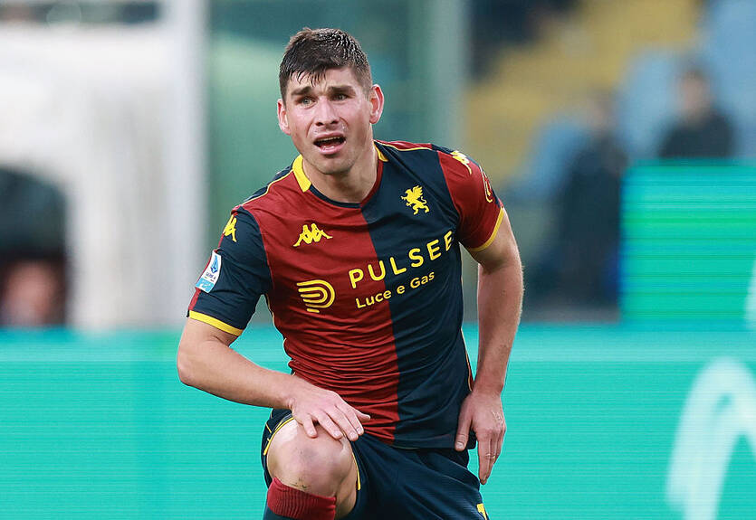 Маліновський забив Болоньї розкішною "гарматою" зі штрафного