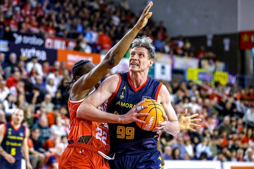 Артем Пустовой / БК Андорра