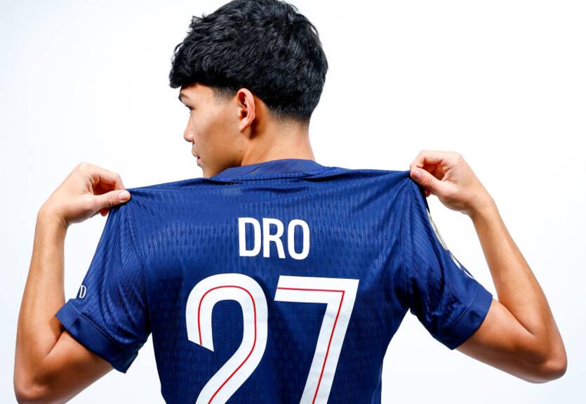 ПСЖ выкупил таланта Барселоны