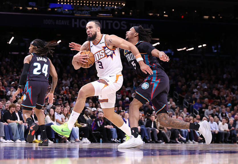 НБА: Филадельфия обыграла Сакраменто, Финикс победил Детройт