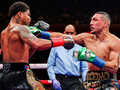 Деклассация от нового чемпиона: Шакур разбил Теофимо в титульном бою - видео