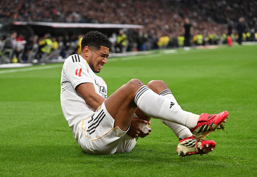 Звезда Реала покинул поле в слезах