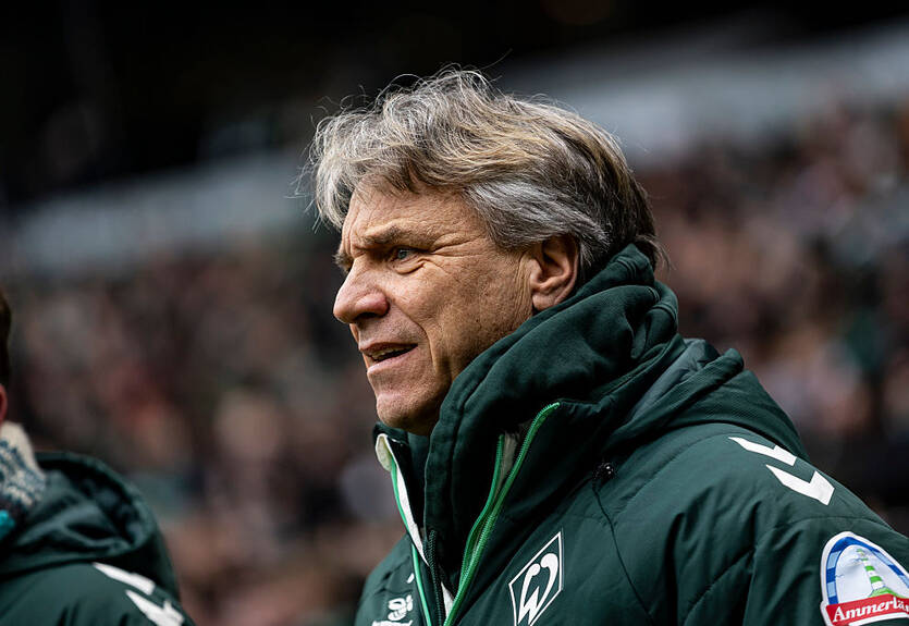 Середняк Бундеслиги уволил нефартового тренера