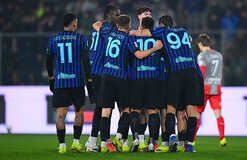 Интер уверенно обыграл Кремонезе