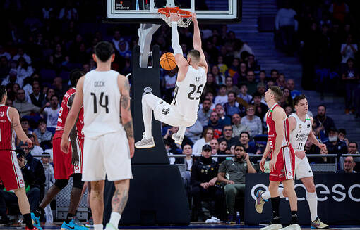 Лень стал вторым снайпером в победе Реала Лень стал вторым снайпером в победе Реала