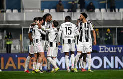 Ювентус разобрался с Пармой