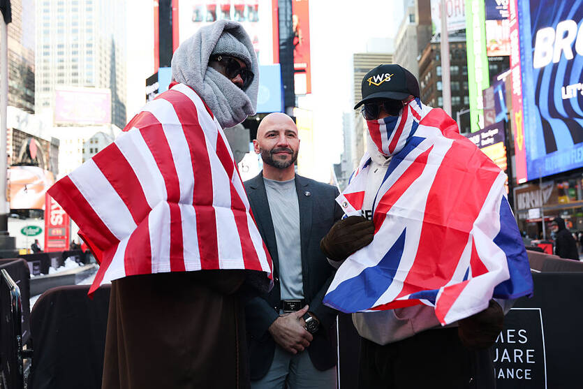 Деонтей Уайлдер и Дерек Чисора / Getty Images