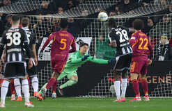 Рома потерпела гостевое поражение от Удинезе