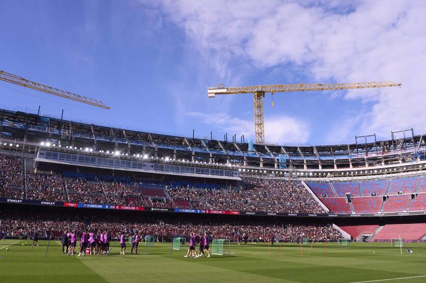 Камп Ноу / Getty Images