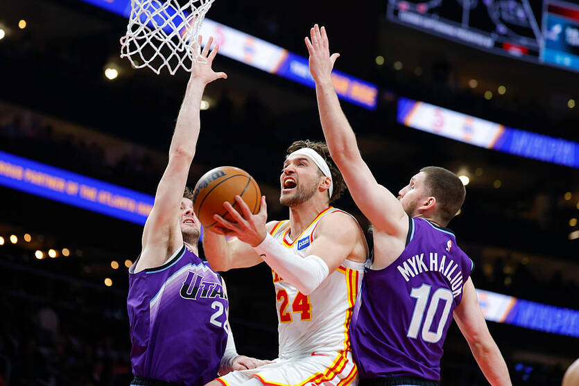 Атланта обіграла Юту / Getty Images