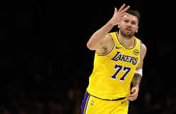 Лейкерс получили новости о травме лидера