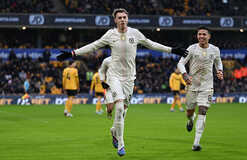 Эвертон совершил камбэк, а Челси разгромил "волков"