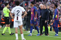 Ханси Флик рассказал, за что получил желтую карточку в игре с Мальоркой