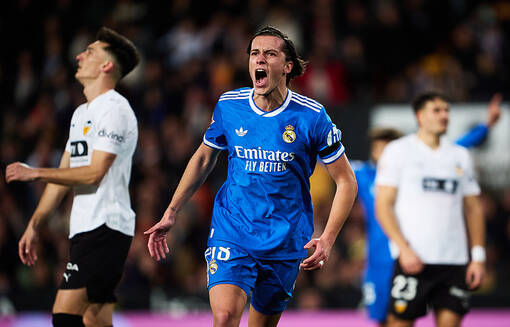 Реал не без труда обыграл Валенсию