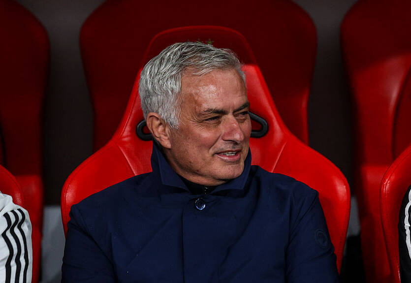 Жозе Моурінью може очолити збірну після чемпіонату світу