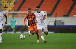 ЛНЗ минимально одолел Шахтер в спарринге