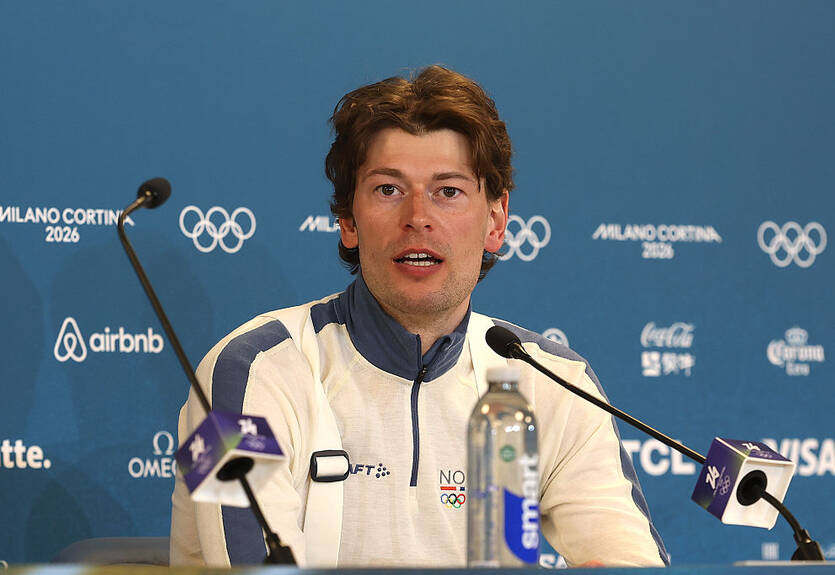 После бронзы на Играх биатлонист попросил прощения в микст-зоне. Известна причина