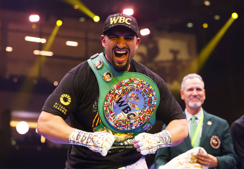 Агіт Кабайєл / Getty Images