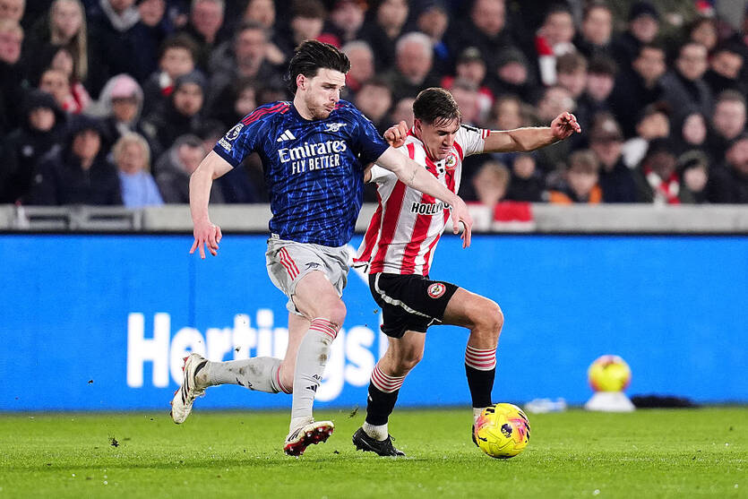 Брентфорд - Арсенал / Getty Images