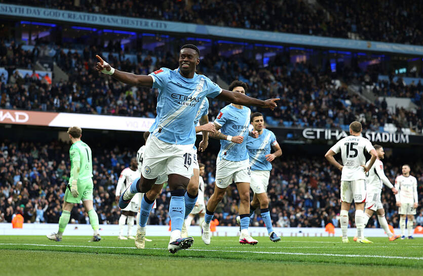 Манчестер Сити обыграл Солфорд / Getty Images