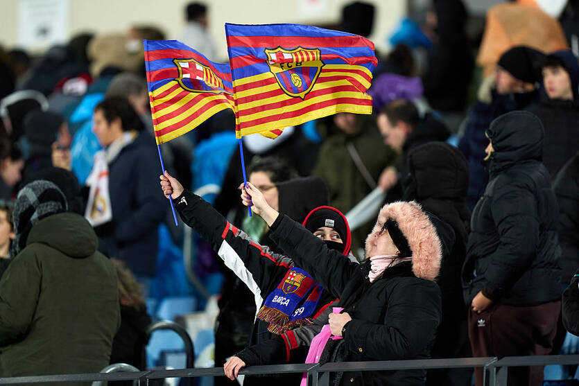 Фанати Барселони / Getty Images